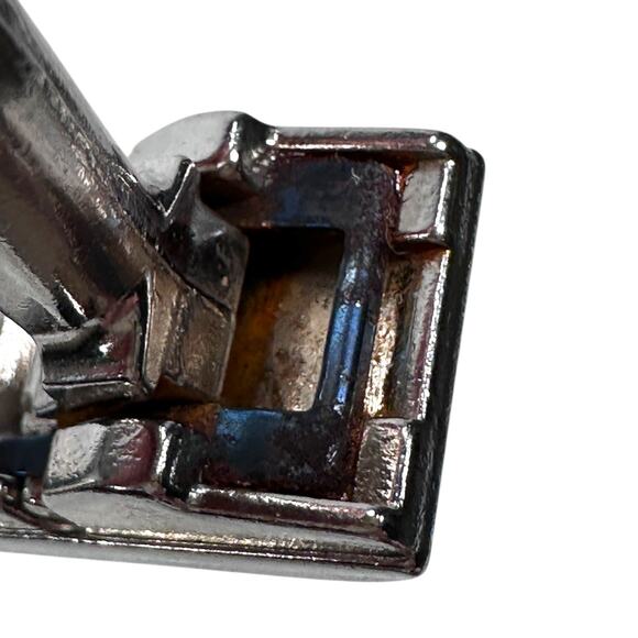 Bernina Sewing Machines Zigzag Hemmer Foot #63 Old Style 530-1630 Series - Picture 4 of 7